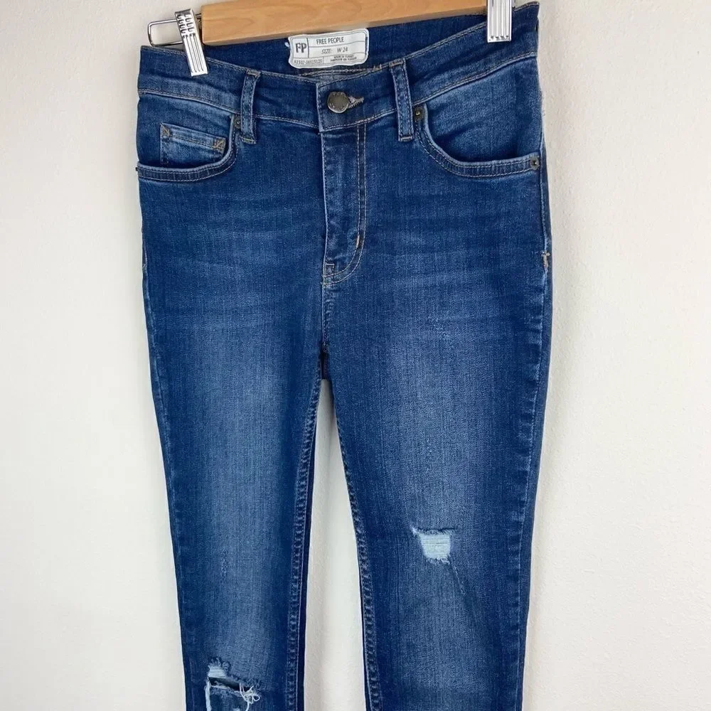 Free People Distressed Frayed Hem Skinny Jeans